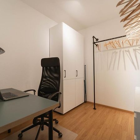 Raum921 - Stilvolles Apartment - Wlan, Tiefgarage, Kueche, Netflix Magdeburg Exterior photo